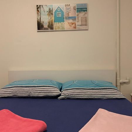Apartment Florian غييكا المظهر الخارجي الصورة